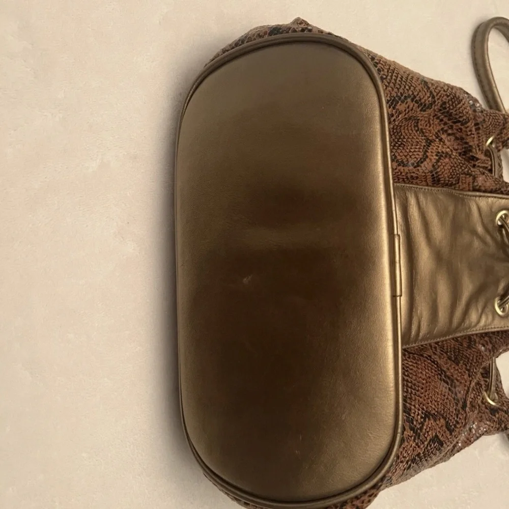 💚 Vintage Mazzantia Leather Drawstring Bucket Bag🩷